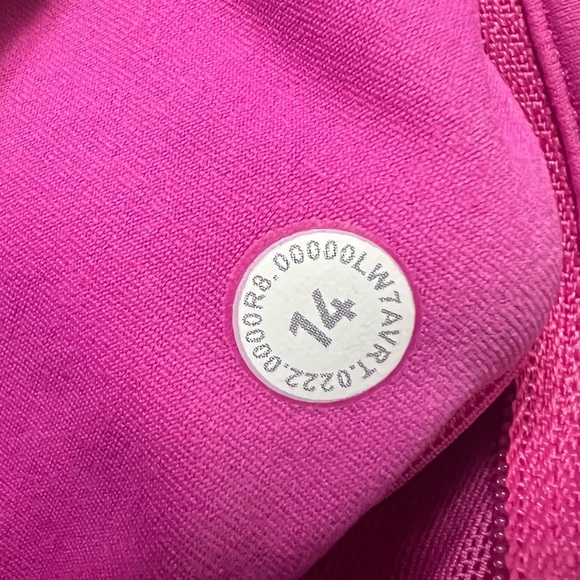 Lululemon Speed Up Short Long *4" Updated Fit, Ripened Raspberry size 14 - Picture 8 of 8